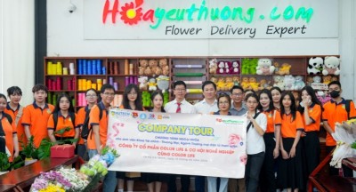 Sinh viên ngành Thương mại điện tử, khoa Tài chính Thương mại 